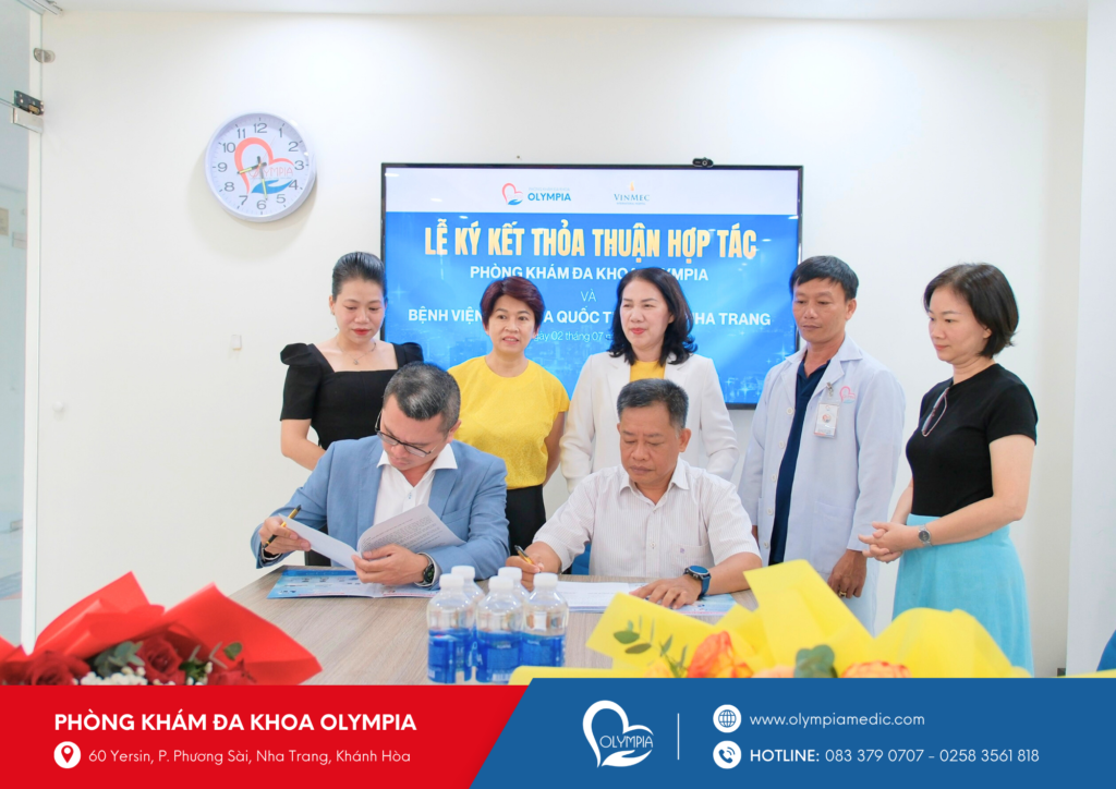 3 - ký kết hợp tác - phòng khám đa khoa olympia - vinmec quốc tế nha trang