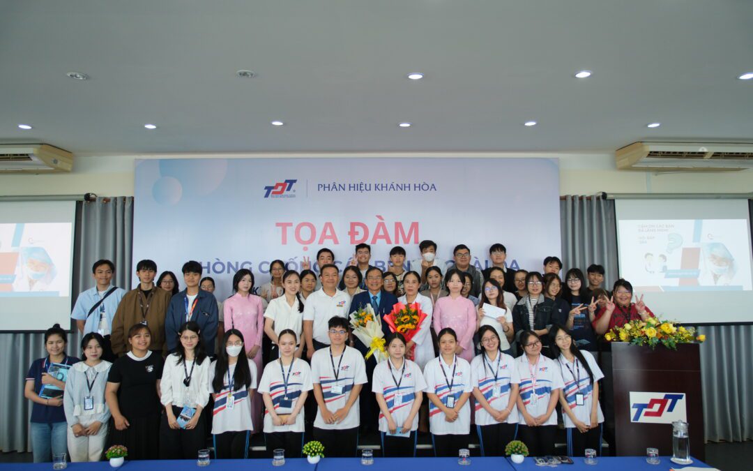 TỌA ĐÀM “PHÒNG, CHỐNG CÁC BỆNH NGOÀI DA” TẠI PHÂN HIỆU TRƯỜNG ĐẠI HỌC TÔN ĐỨC THẮNG KHÁNH HÒA