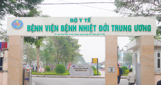 Cổng và khu khám của Bệnh viện Nhiệt đới Trung ương, ảnh minh họa